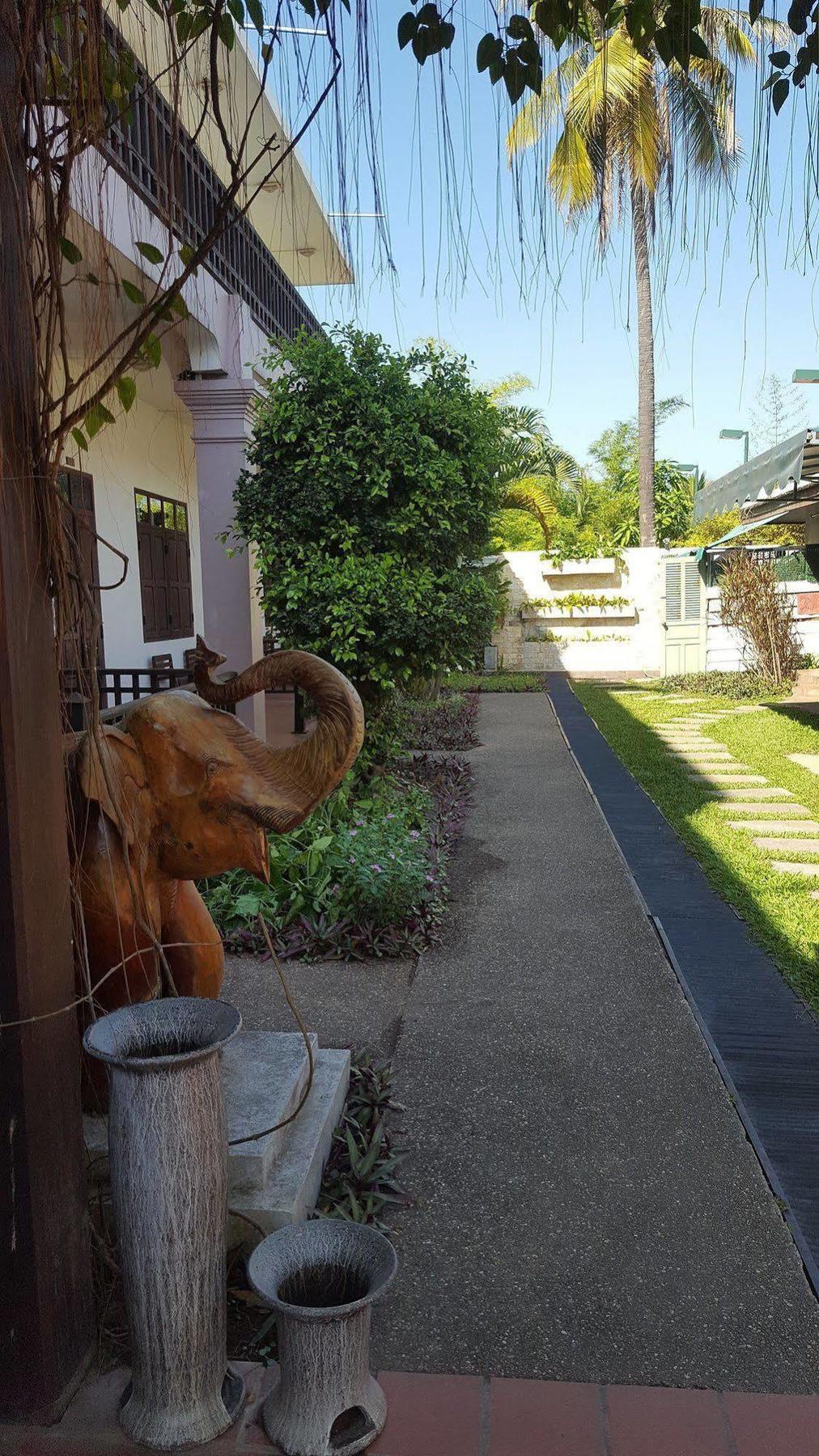 Luang Prabang Inn Exterior photo